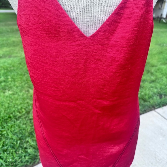 Express Red Women's Camisole Top - Picture 3 of 4